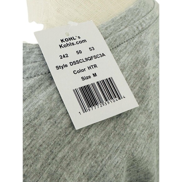 Disney Mickey & Minnie Mouse Sweet Love Graphic Tee Gray Women Medium NWT - Picture 10 of 11